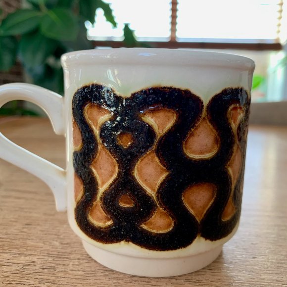 Vintage MCM mug made by BILTON in England - Picture 2 of 4